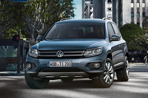 Volkswagen Tiguan At Km Wd Suv Dane Techniczne Spalanie