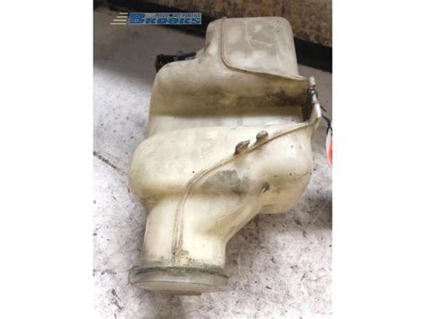 Nissan Patrol R Servoirs Lave Glace Avant Stock Proxyparts Fr