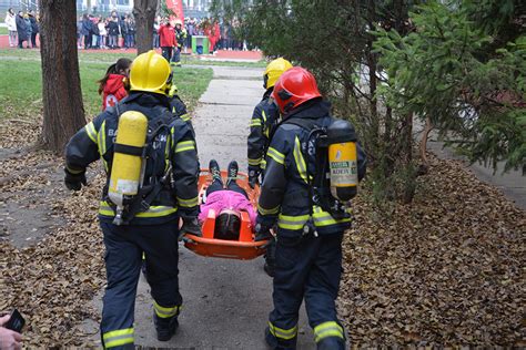 Crveni krst Zrenjanin održao vežbu evakuacije u OŠ Petar Petrović