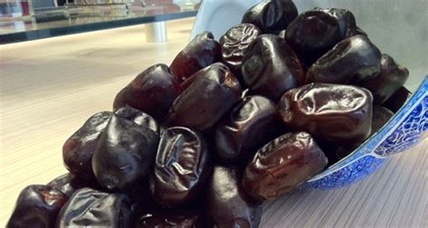 Green Diamond Blog The Amazing Benefits Of Dates Palm Seeds