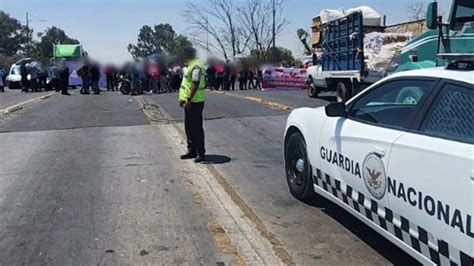 Habitantes de Ecatepec bloquean carretera México Pachuca y Texcoco