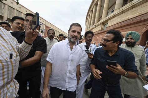 Indias Opposition Leader Rahul Gandhi Condemns The Modi Government