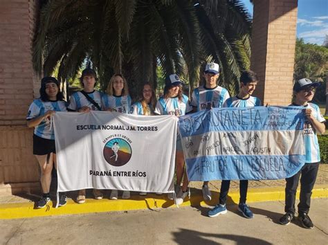 Estudiantes De To Y To A O De La Escuela Normal De Paran Ganan El