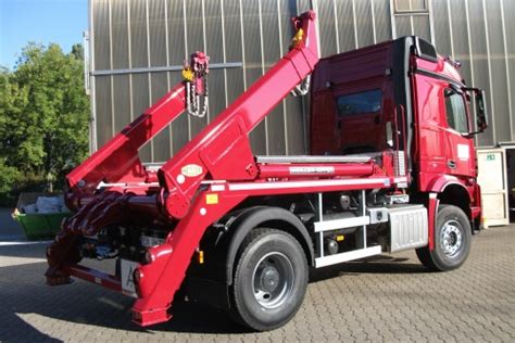 Mercedes Benz Arocs Mit Absetzkipper Meiller