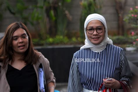 KPK Periksa Mantan Dirut Pertamina Karen Agustiawan