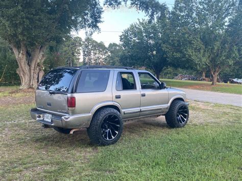 Inch Lifted 2000 Chevy S10 Blazer 4WD Rough Country ...