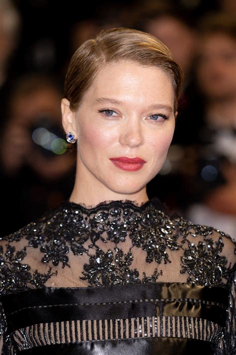 Photo L A Seydoux Mont E Des Marches Du Film Les Crimes Du Futur