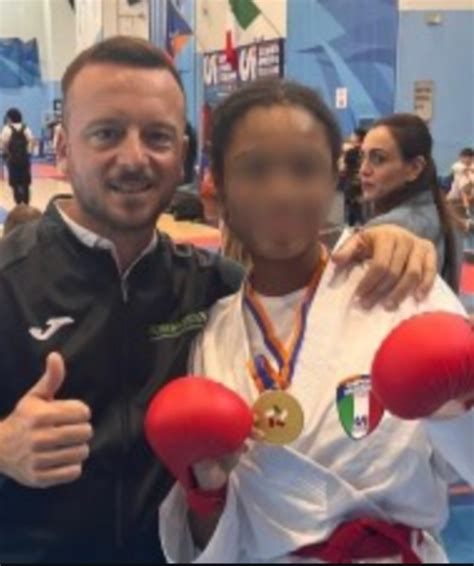 Balotelli E Fico La Figlia Pia Campionessa Italiana Di Boxe