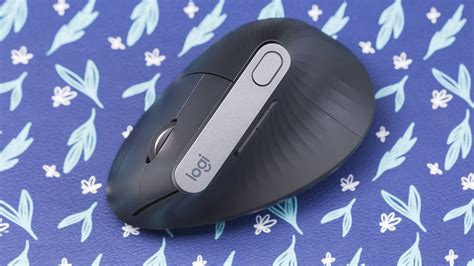 Logitech MX Vertical review: Not the mouse upgrade you're looking for ...