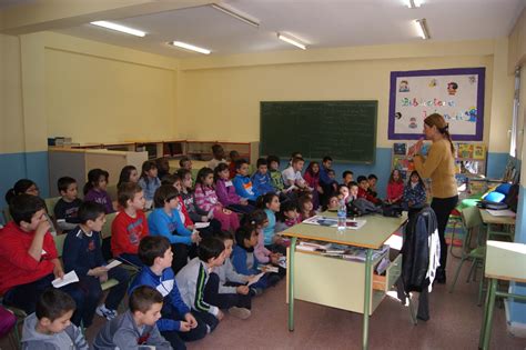 Ceip Ciudad De Roma Móstoles Visita De La Autora De Pupi María Menendez Ponte Al Colegio