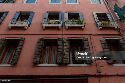 Architecture Of Venice Italy Historic Houses Traditional Architecture ...