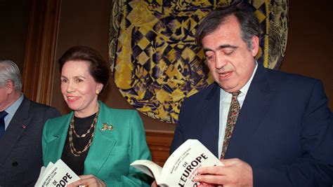 Politique Marie France Garaud ancienne conseillère de Pompidou et