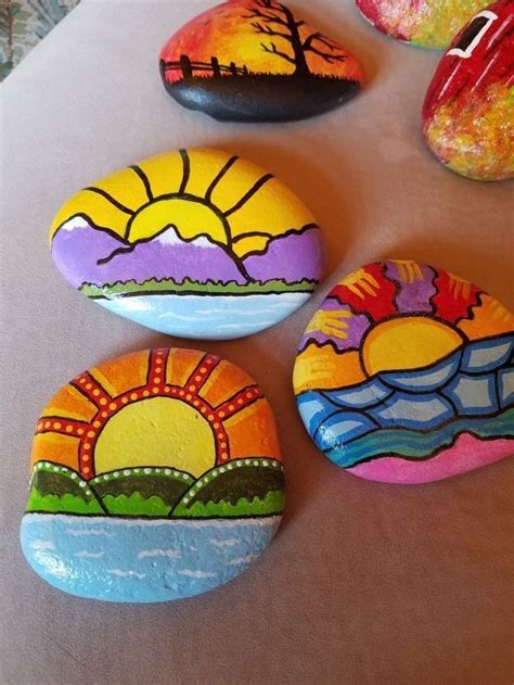 Pin On Piedras Painted Rocks Craft Rock Crafts Painted Rocks