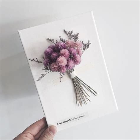 Pin by water on الجمال | Flower gift, Creative gift wrapping, Flower crafts