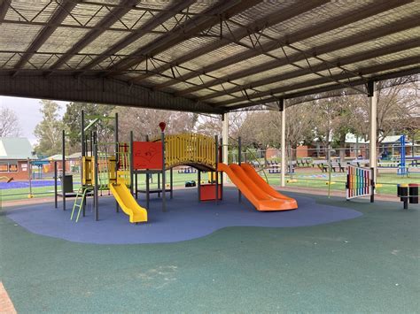 Dubbo South Public School Austek Play
