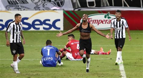 Com A Cara Do Galo Atlético Vira No último Lance E Sai Na Frente Na Final