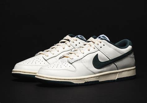 Nike Dunk Low Athletic Department Blanc Vert Crumpe