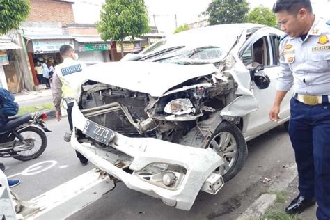 Apakah Mobil Bekas Tabrakan Masih Layak Dibeli Ini Yang Perlu