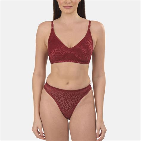 Buy Mod Shy Non Padded Non Wired Lacy Lingerie Set Maroon Online