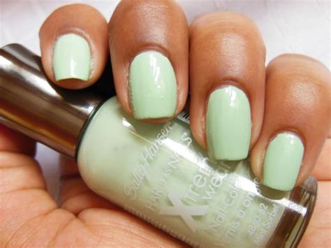 Sally Hansen Hard As Nails Xtreme Wear Nail Color Mint Sorbet 340