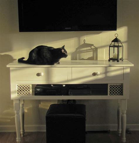 Turned Leg Console Table