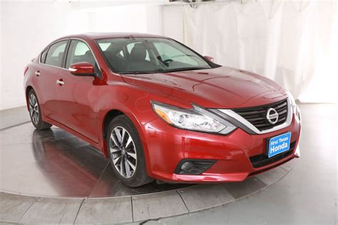 Pre Owned 2016 Nissan Altima 25 Sl 4d Sedan In H98437a Continental Automotive Group