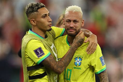 Tearful Neymar Did Not Get To Save Brazil Now His World Cup Dream Is All But Over