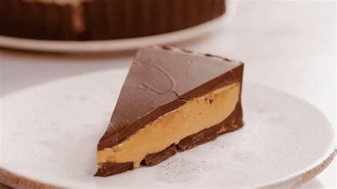 Giant Peanut Butter Cup Cheesecake Artofit