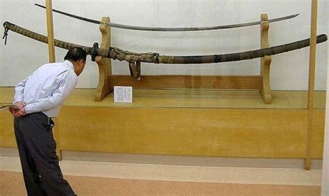 Demystifying The Giant Norimitsu Odachi Sword Of Japan Owlcation