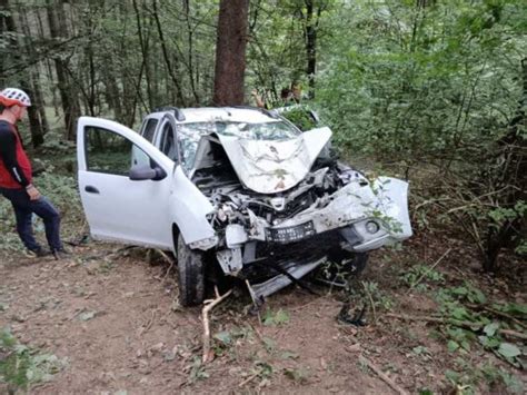 Foto Accident Cumplit N Ar Ma In Cu Pasageri Din Maramure