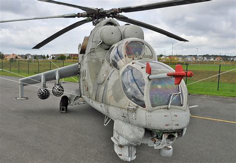 Mil Mi 24D Hind D 521 Luftwaffenmuseum Der Bundeswehr At Flickr