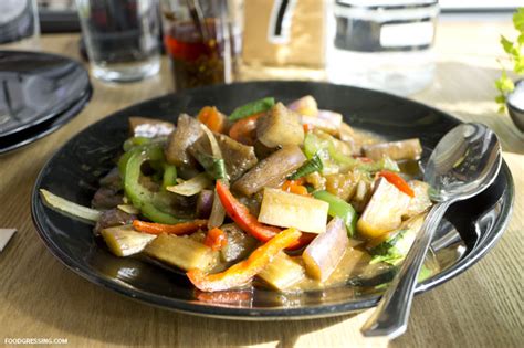 Bai Bua Thai Cuisine In Vancouver Foodgressing