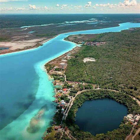 Arriba Foto El Canal De Los Piratas Bacalar Lleno