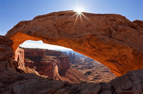 Photographers Guide To Mesa Arch In Canyonlands National Park — Moab Photography Workshops