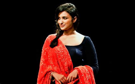 Parineeti Chopra Hot HD Wallpapers Free India And World Top Ten