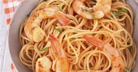 Spaghetti De Konjac Saut Es Aux Crevettes Citron Vert Et Lait De Coco