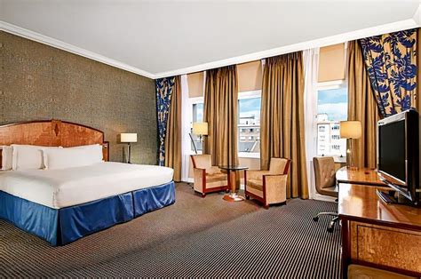 Hilton London Paddington, Greater London : -42% during the day - Tw ...