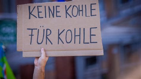 Fridays For Future Klimaprotest Vor Europawahl Kassel Frankfurt