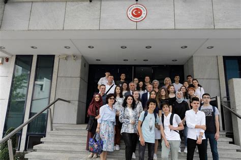 Gimnazija Dobrinja I Srednja Skola Vefa Iz Istanbula U Posjeti
