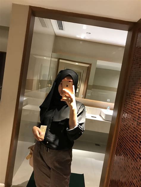 Mirror Selfie S Gaya Model Pakaian Model Pakaian Hijab Gaya Hijab