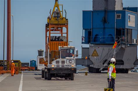 Puerto Angamos Y Tgn Logran Hist Ricos Ndices De Seguridad Puerto