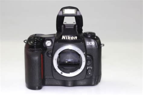 CANON EOS Digital Rebel XT DS126071 SLR CAMERA W/EFS 18-55mm Lens | eBay