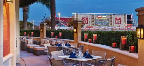Hilton Santa Clara, CA Hotel near Levis Stadium