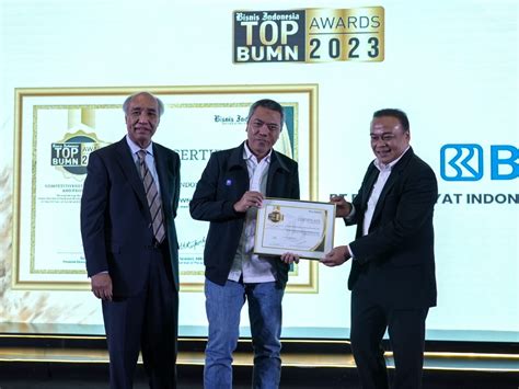 Berhasil Boyong 3 Penghargaan TOP BUMN Award BRI Dinobatkan Sebagai