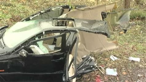 Photos 2 People Ejected From Car In Addison Crash Abc7 Chicago