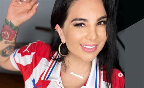 Modelo De Onlyfans Celebra Aniversario De Chivas Con Foto Que