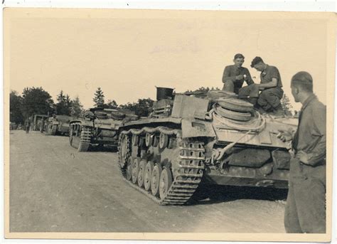 Foto Panzer vor der Düna 2 WK Postimages