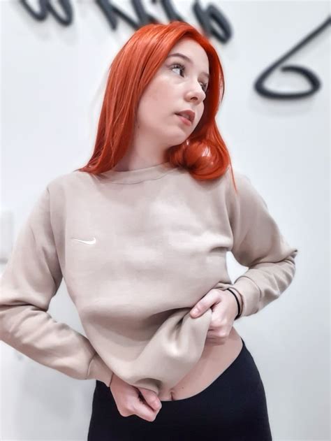 Buzo Nike Nude Indumentaria Deportiva Ropa Para Entrenar Buzo Nike