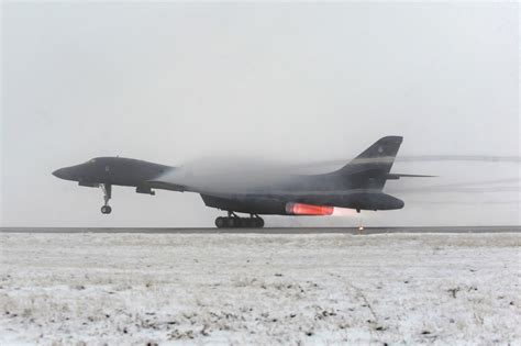 USAF B-1B Lancer takes off from Ellsworth AFB South Dakota to strike ...