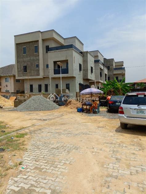 For Sale A Mini Estate With 4 Units Of Newly Built 5 Bedroom Duplexes